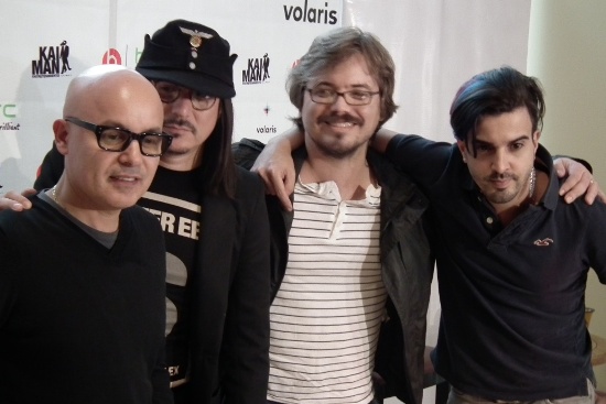 AMIGOS INVISIBES Y BOSTICH+FUSSIBLE